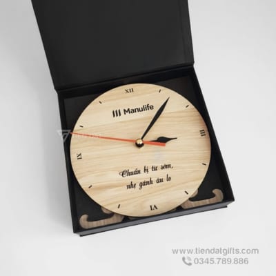 Đồng hồ gỗ khắc hình ảnh, đồng hồ gỗ khắc logo  làm quà tặng độc đáo - 36